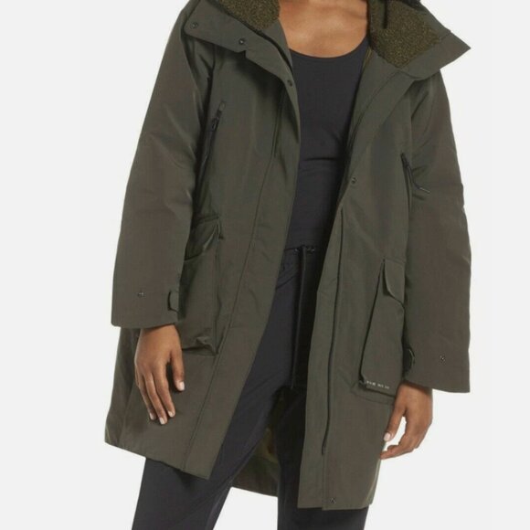 Nike Sportswear Tech Pack Down Fill Women's Oversized Parka Coat Sz XS in Olive - Picture 2 of 9